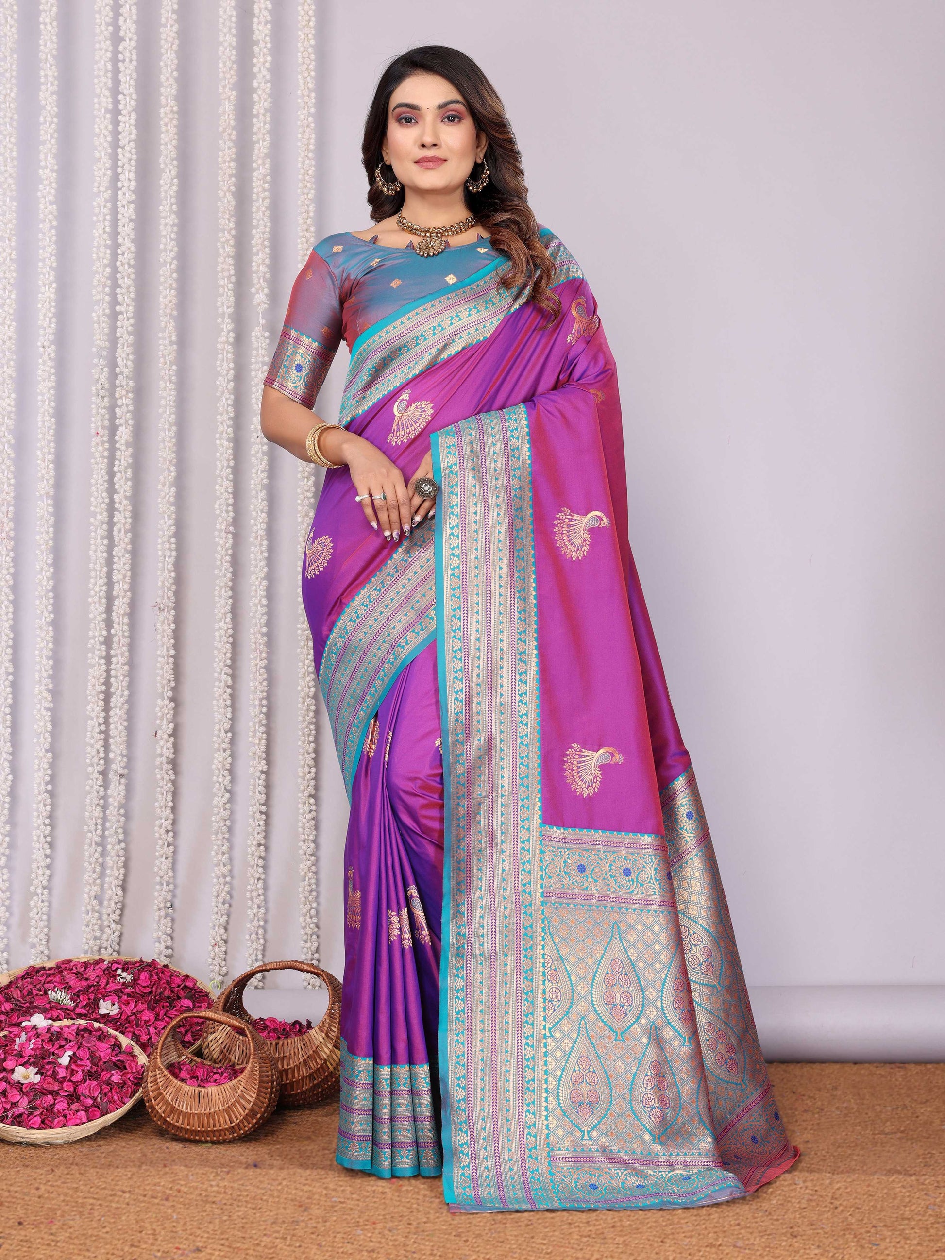 Sonakshi Women's Lavender Banarasi Silk Zari Woven Traditional Saree with Blouse | Swadesiicart