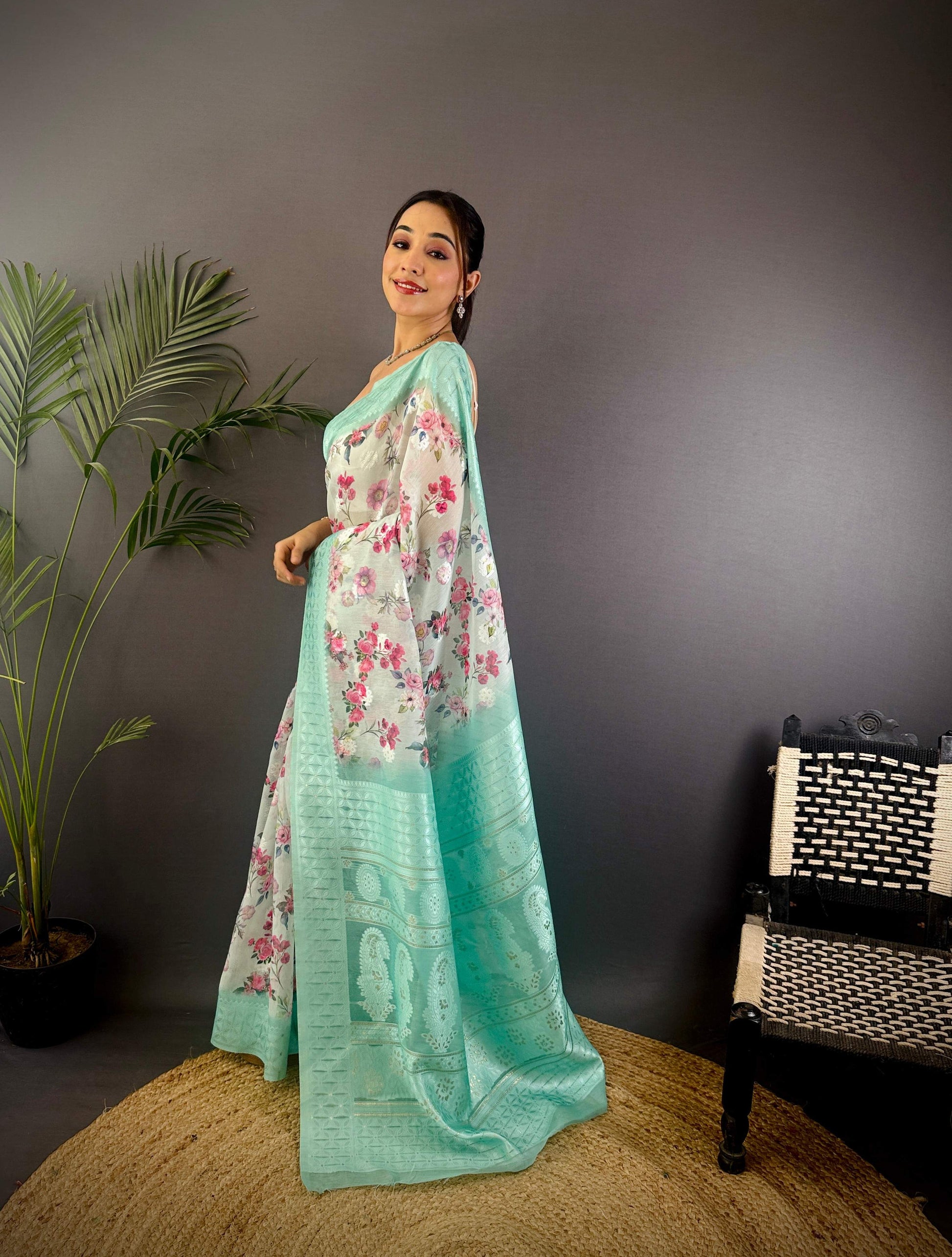 Sonakshi Women's Seagreen Blend Silk Jacquard Woven Traditional Saree with Blouse