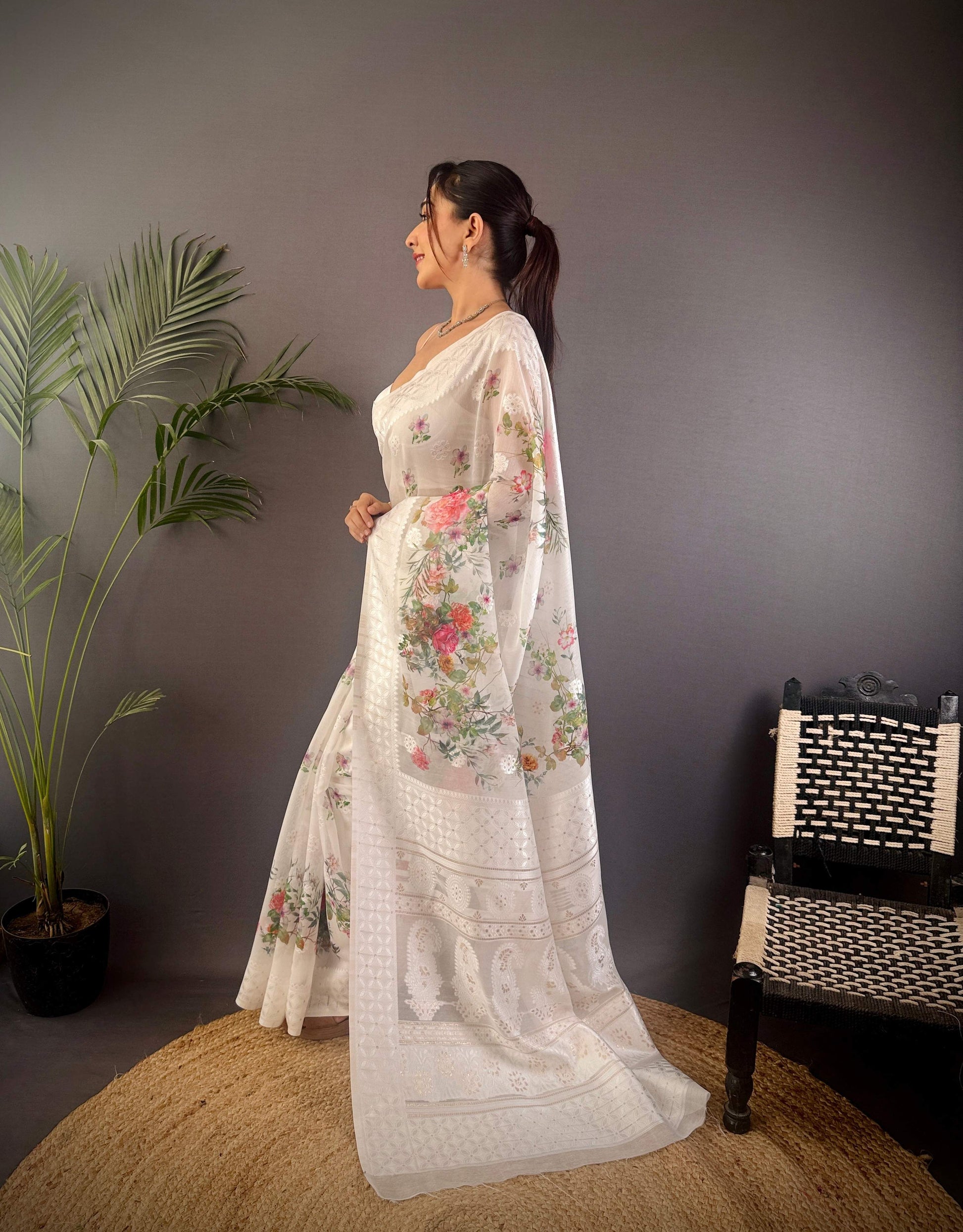 Sonakshi Women's White Blend Silk Jacquard Woven Traditional Saree with Blouse