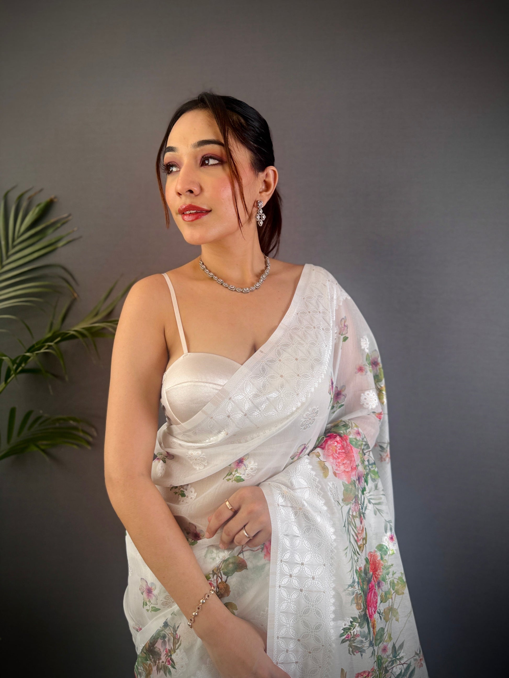 Sonakshi Women's White Blend Silk Jacquard Woven Traditional Saree with Blouse