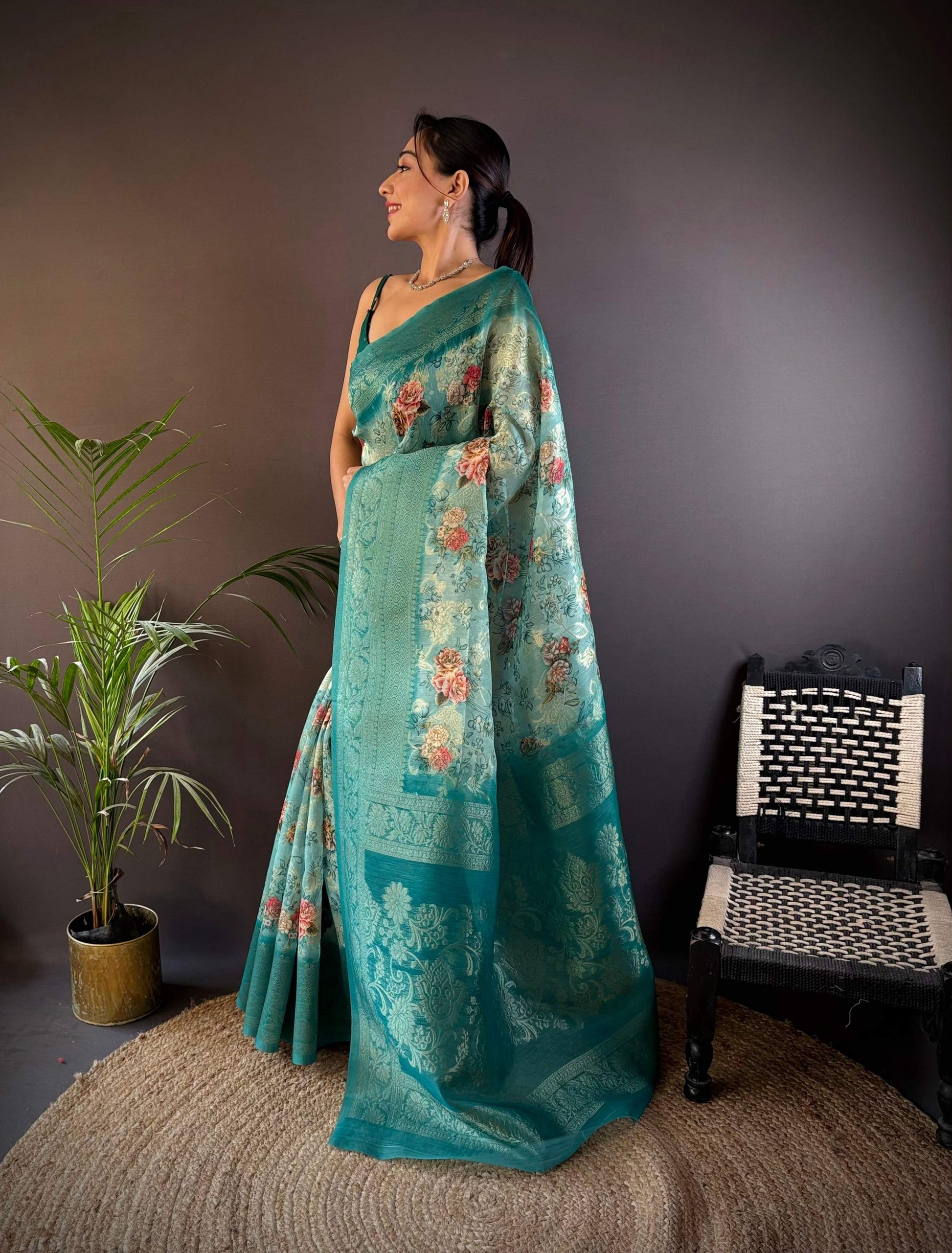 Sonakshi Women's Rama Blend Silk Jacquard Woven Traditional Saree with Blouse