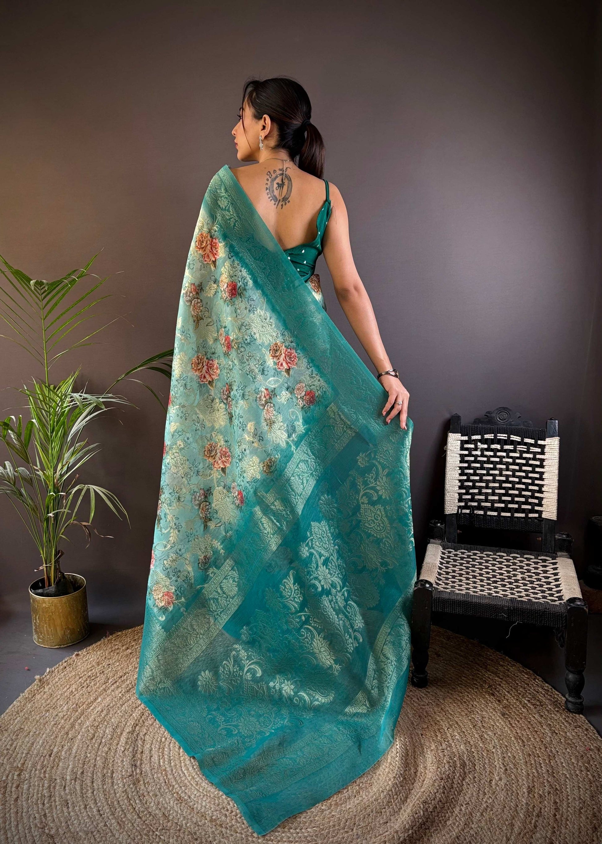 Sonakshi Women's Rama Blend Silk Jacquard Woven Traditional Saree with Blouse