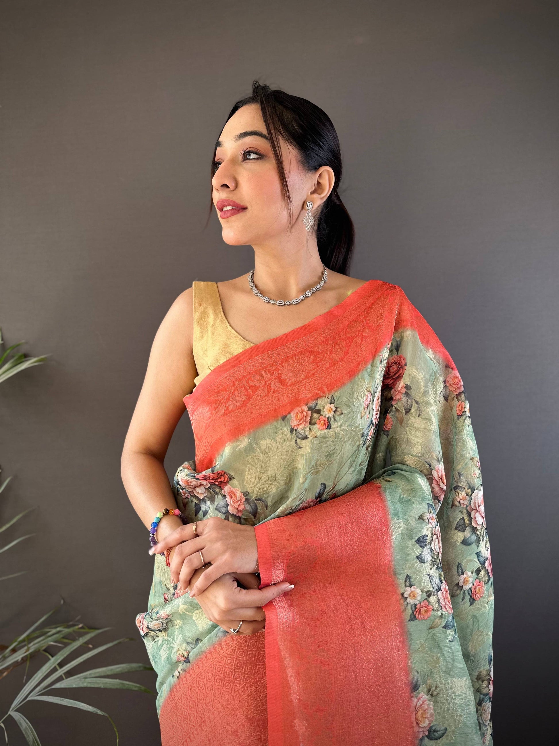 Sonakshi Women's Gajri Blend Silk Jacquard Woven Traditional Saree with Blouse