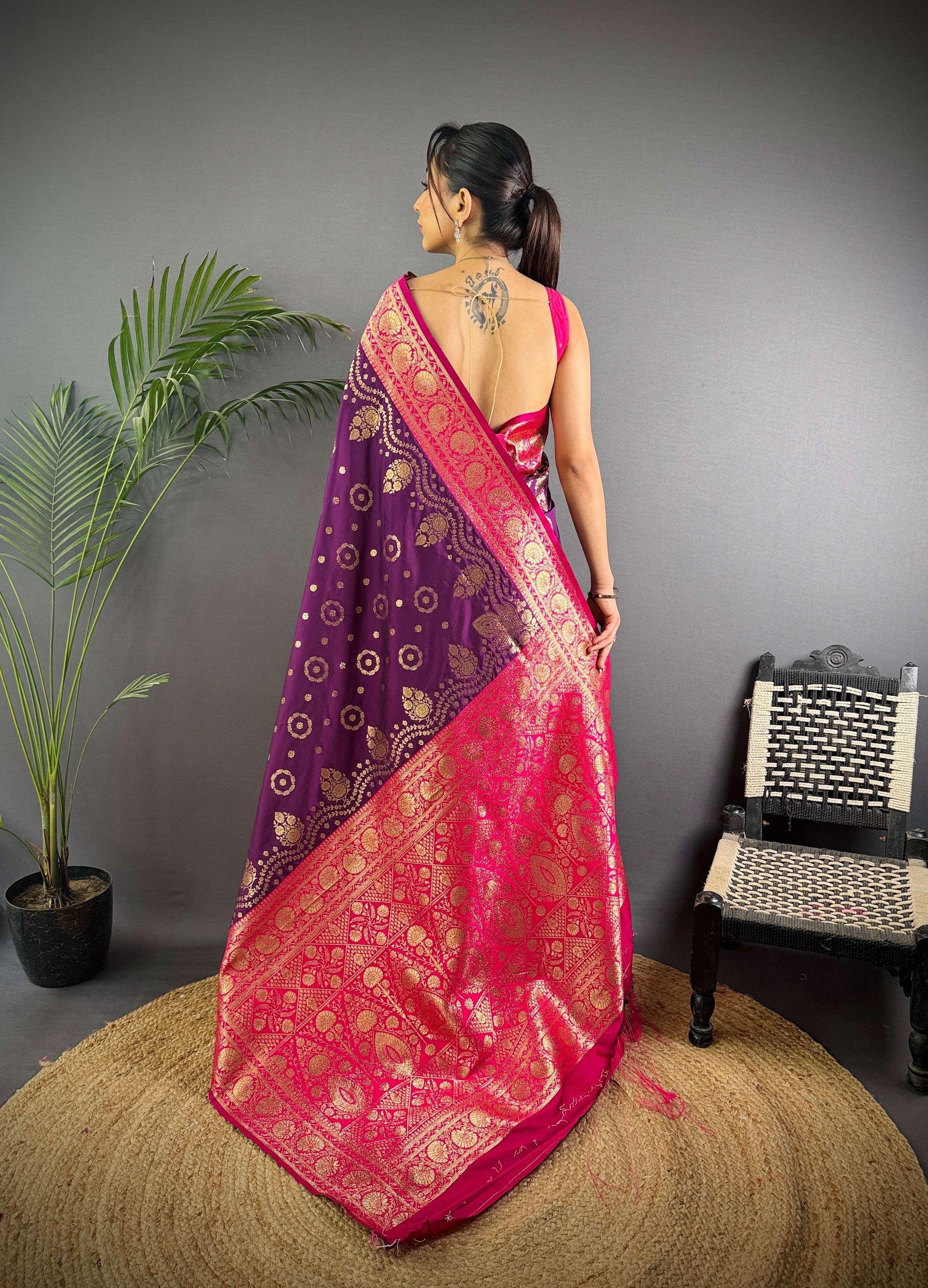 Sonakshi Women's Jamli Banarasi Silk Zari Weaving Saree with Blouse | Swadesiicart