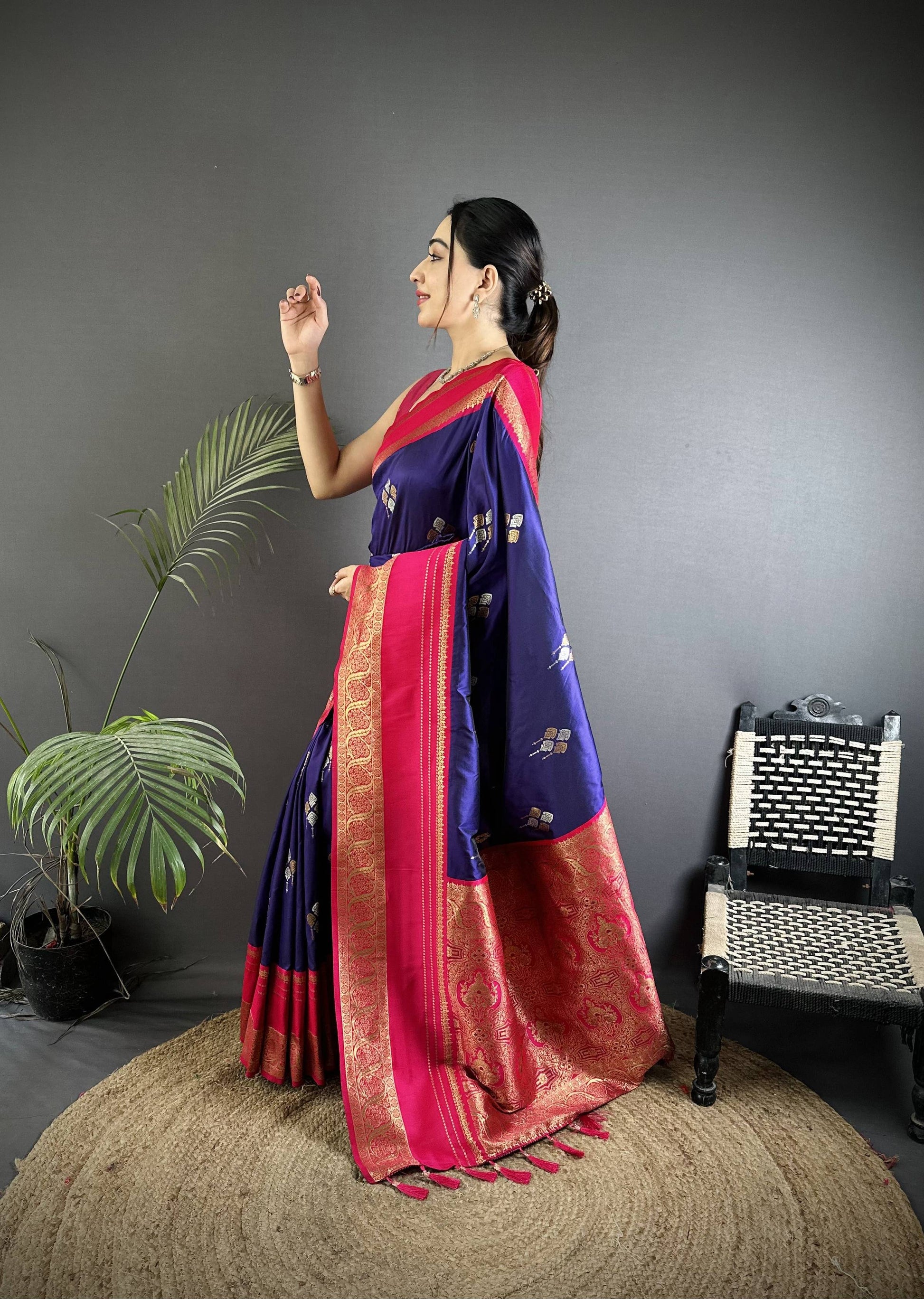 Sonakshi Women'S Blue Premium Soft Silk Zari Woven Traditional Saree With Blouse