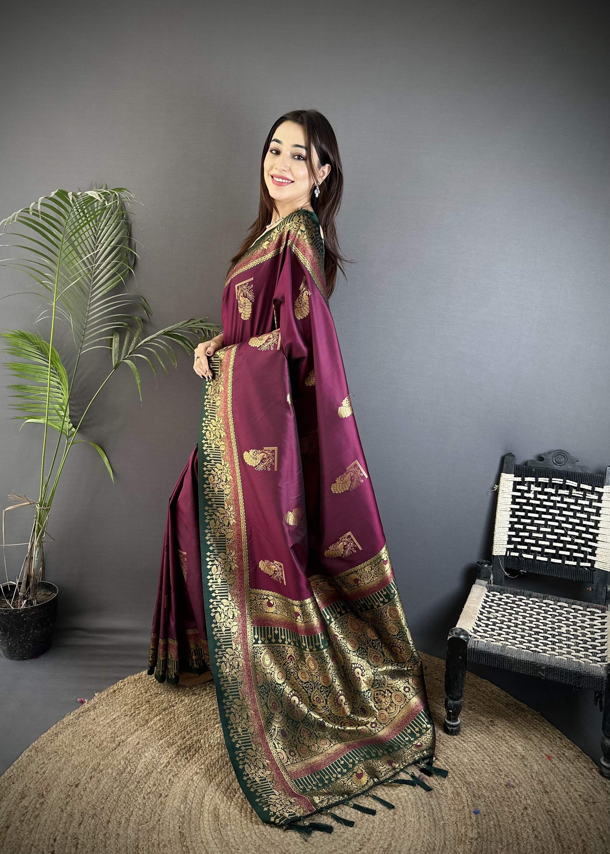 Sonakshi Women'S Wine Pure Soft Banarasi Silk With Contrast Weaving Border And Pallu Traditional Saree With Blouse