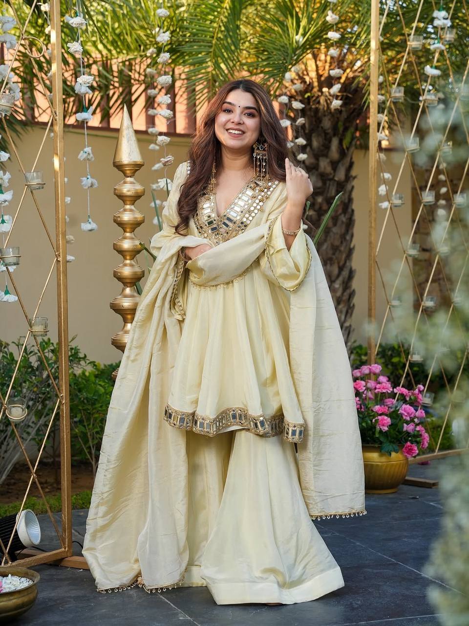 Prazu Fashion Off White Cosmos Zari Silk Thread Mirror Work Palazzo Suit