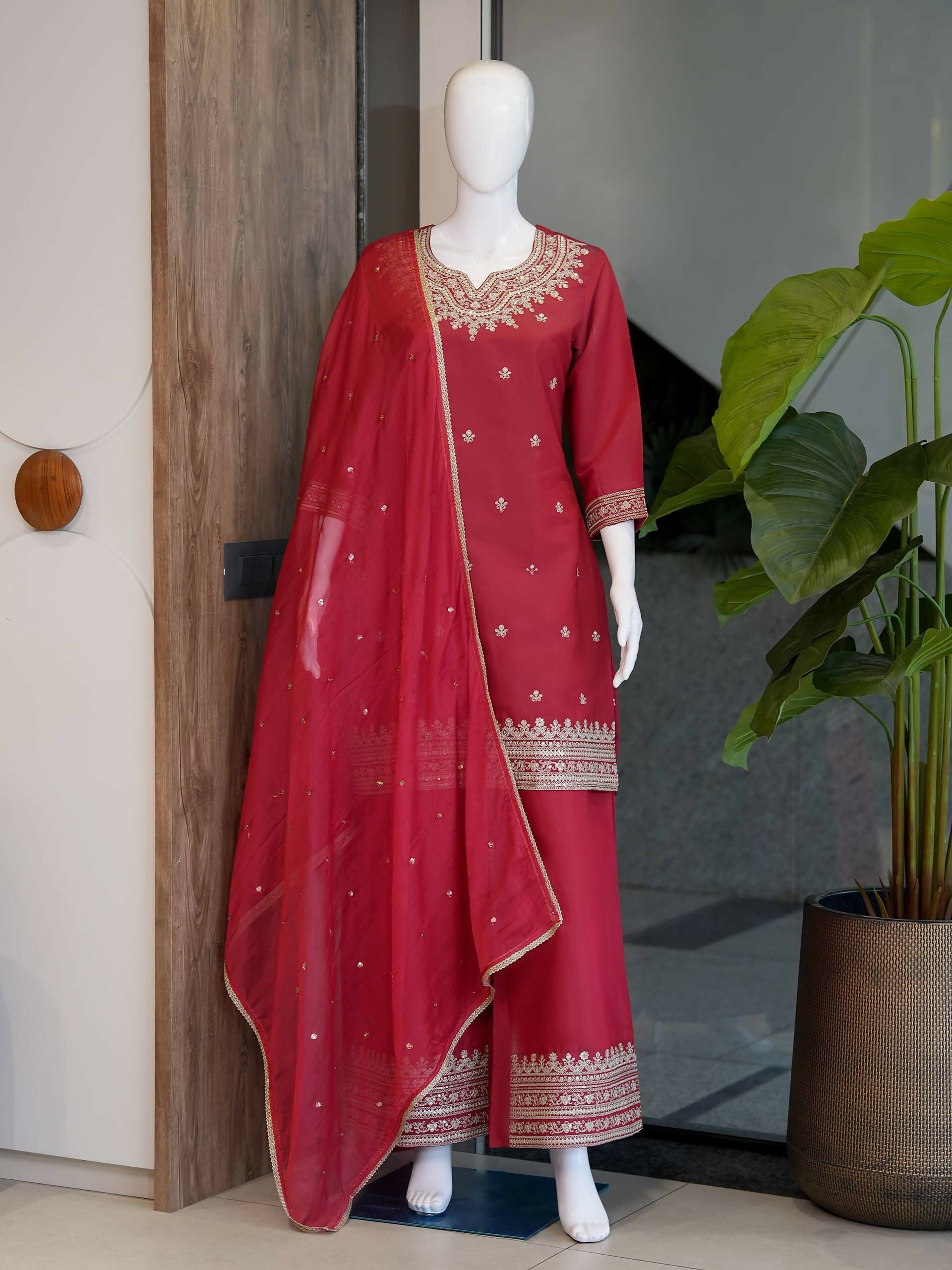 Teeya Creation Festive Red Silk Party Wear Kurti Pant Set With Elegant Zari Work