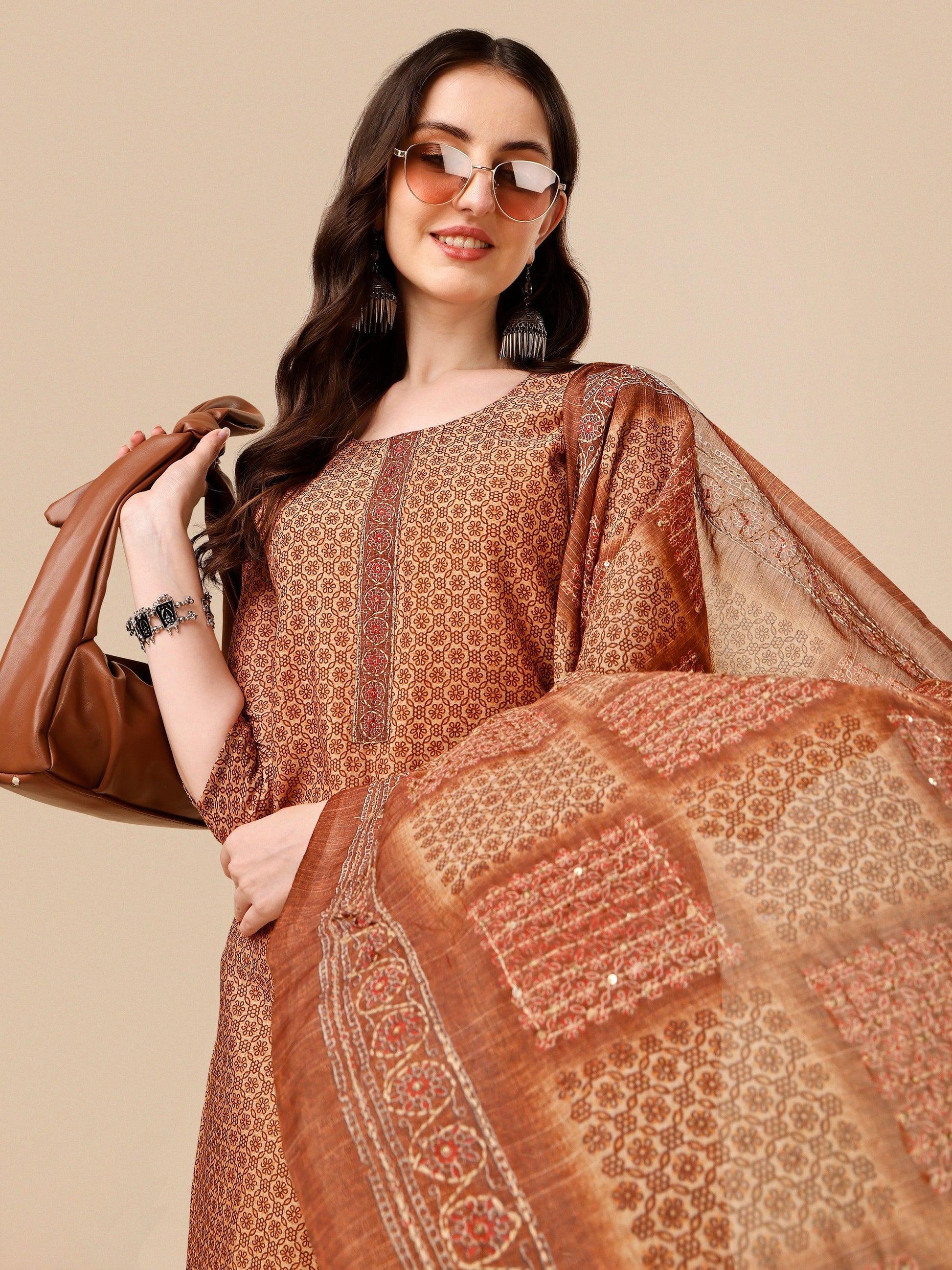 Floral Printed Kurta With Pant And Dupatta Set, Multicolor - Hiral Fashion