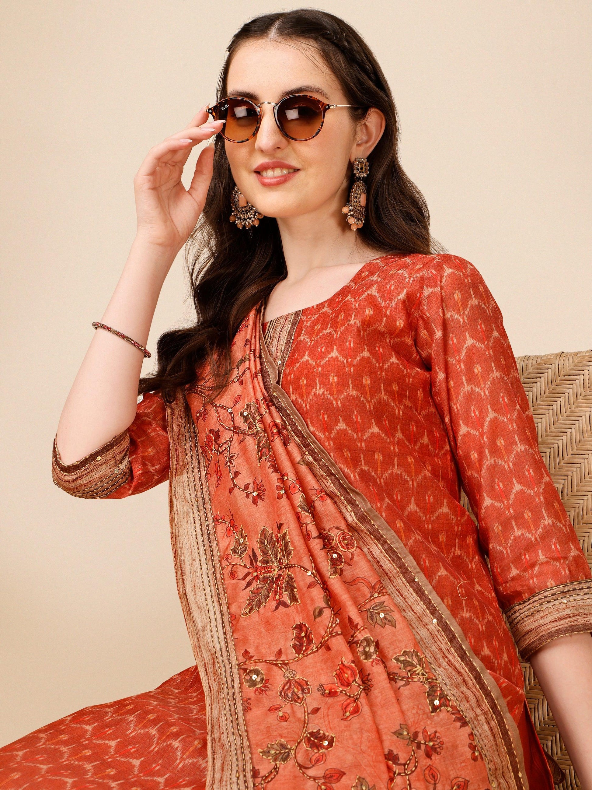 Floral Printed Kurta With Pant And Dupatta Set, Multicolor - Hiral Fashion