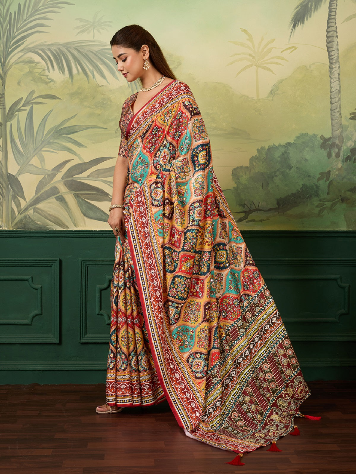 Dwija Fashion Women'S Pary Wear Printed Crep Silk Designer Saree With Unstitche Blouse-Multicolor