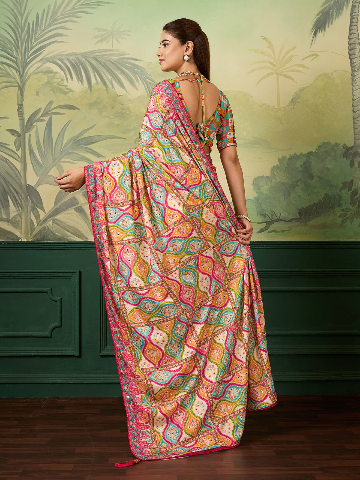Dwija Fashion Women'S Pary Wear Printed Crep Silk Designer Saree With Unstitche Blouse-Multicolor