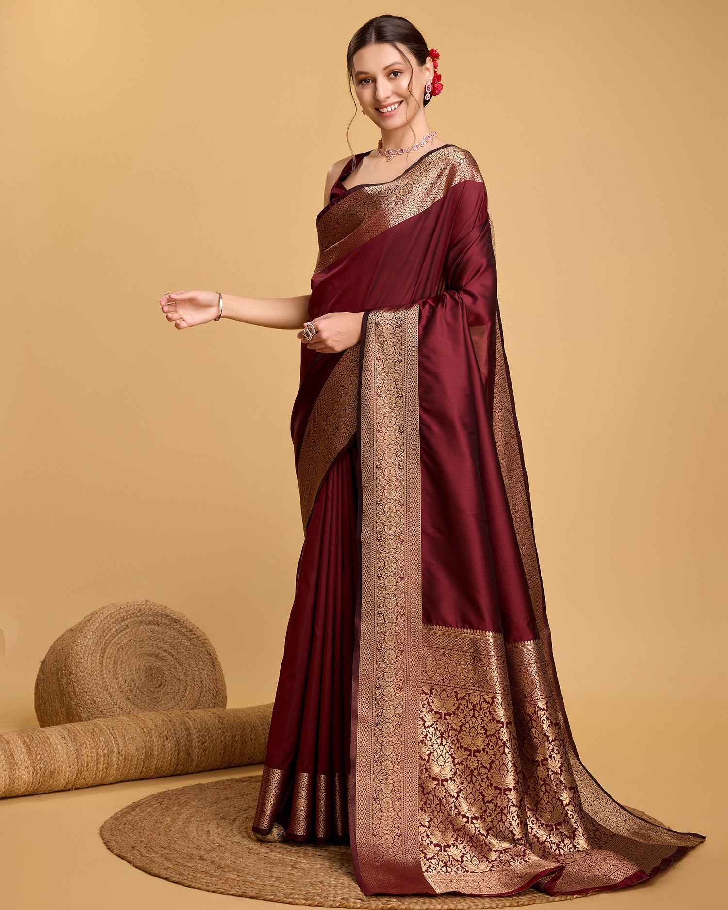 Vedant Vastram Soft Litchi Silk Banarasi Silk Saree - Maroon | Swadesiicart