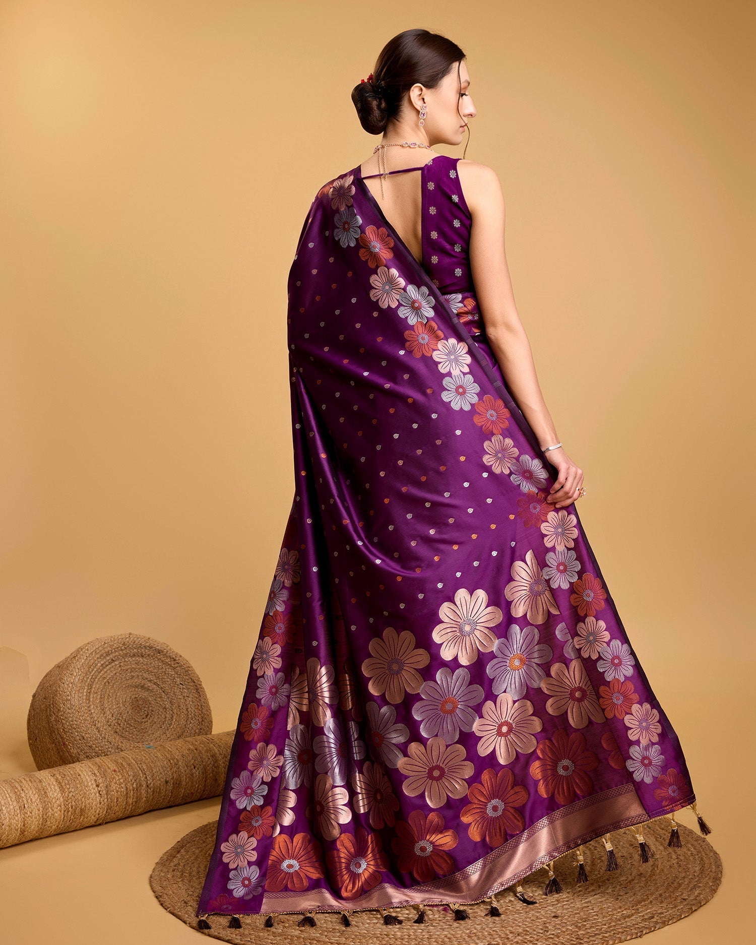 Vedant Vastram Soft Litchi Silk Banarasi Silk Saree - Wine | Swadesiicart