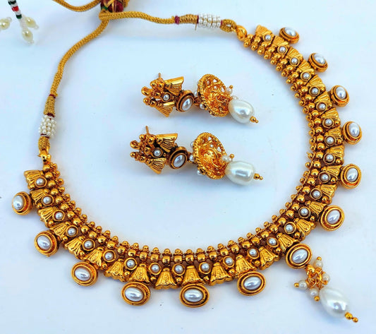 Kemp Antique White Necklace Set - Grab2buy