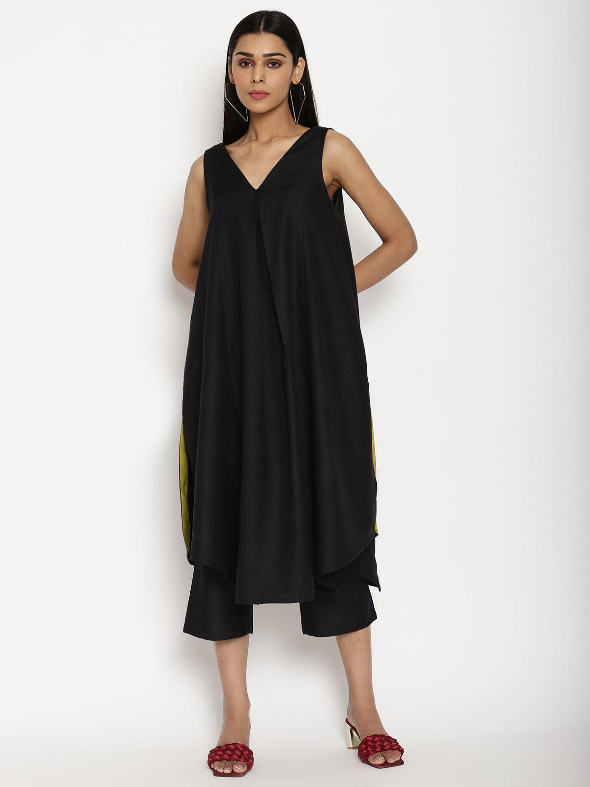 trueBrowns Cotton Linen Black Sleeveless Flared Kurta Pant 