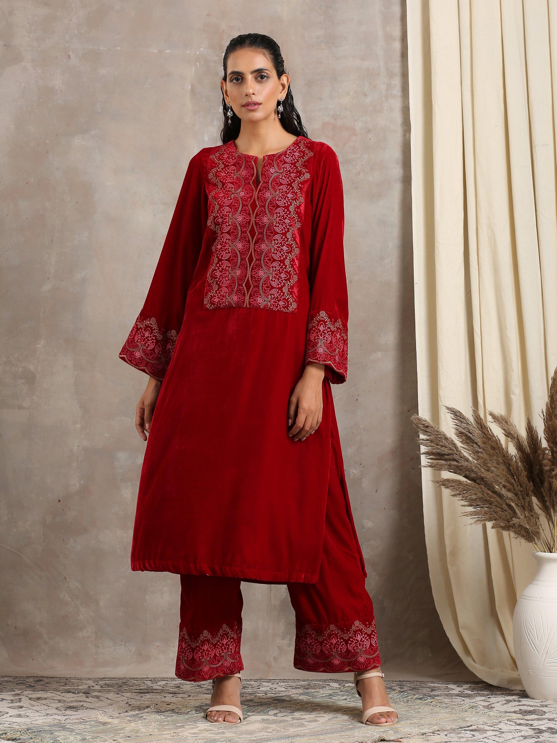 trueBrowns Red Velvet Embroidered Pant | Swadesiicart