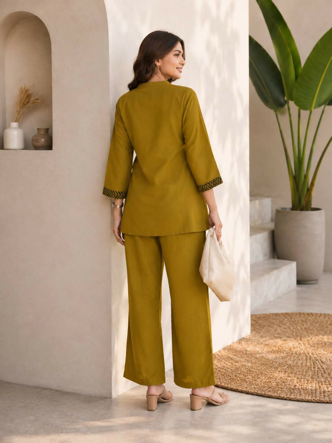 Teeya Creation Mustard Green Embroidered Cotton Co-Ord Set For Women