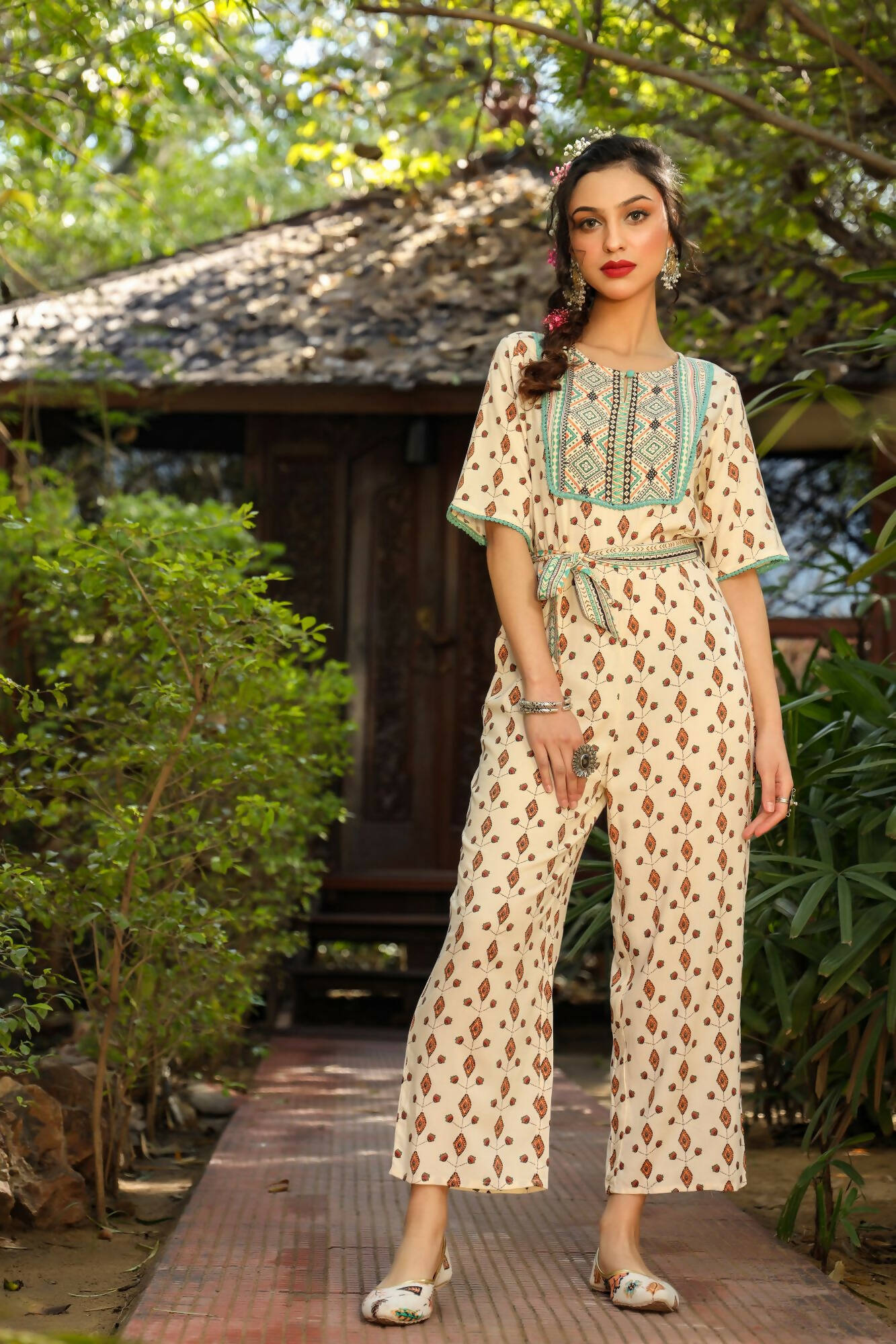 Juniper Women Ivory Rayon Printed Straight Jumpsuit 