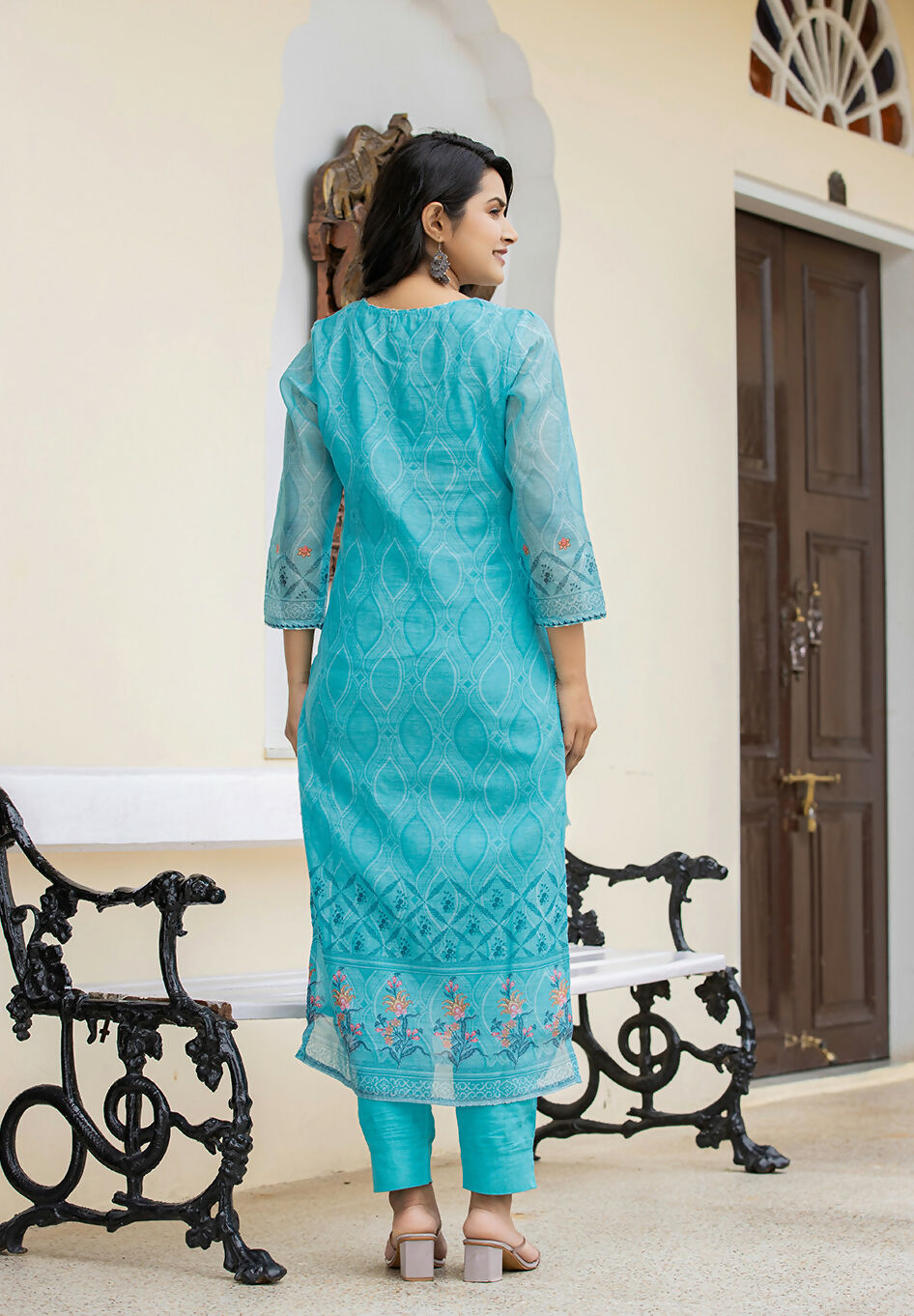 Kaajh Women's Sky Blue Printed Chanderi Kurta Pant Set With Dupatta