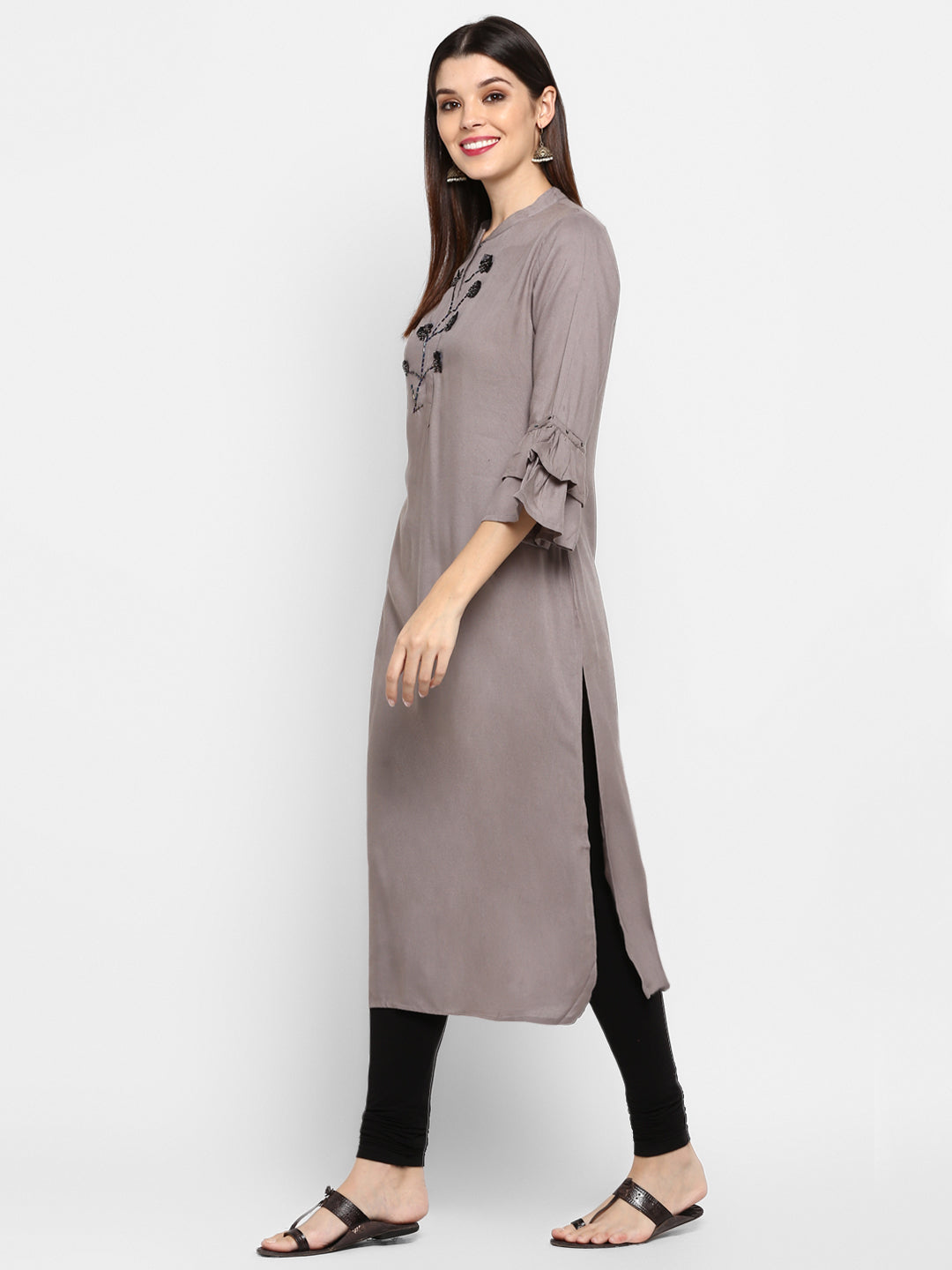NOZ2TOZ Women Grey Rayon Kurti (1pc) 