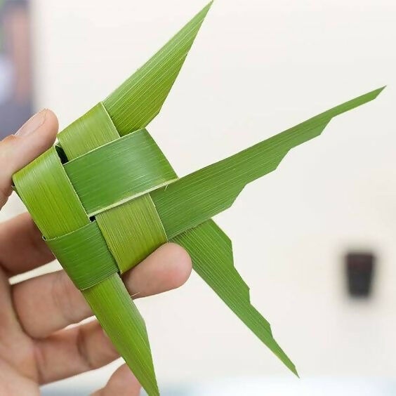 Shuddh Natural Hand Made Palm Leaf Fish & Lotus Hanging 
