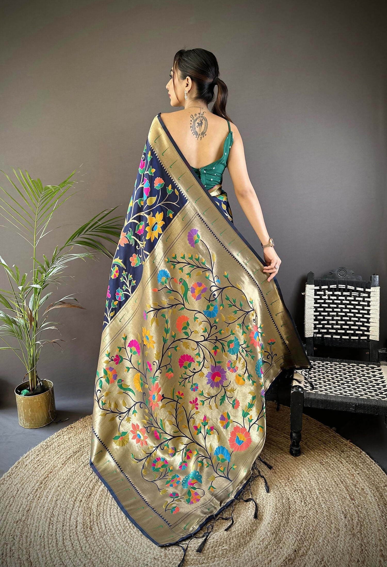 Joban Fashion Navy Blue Zari Woven Floral Motifs Soft Silk Paithani Silk Saree