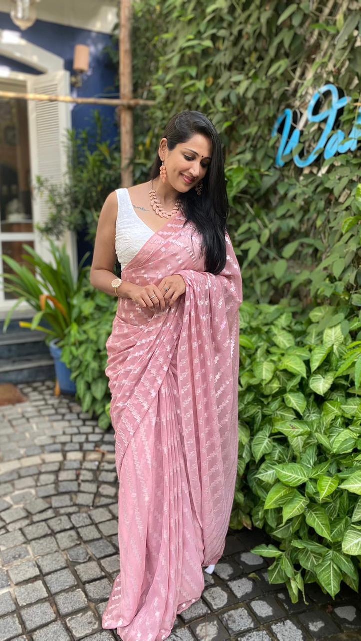 Pink Poly Chiffon Ethnic Motifs Saree with Unstitched Blouse - A2M