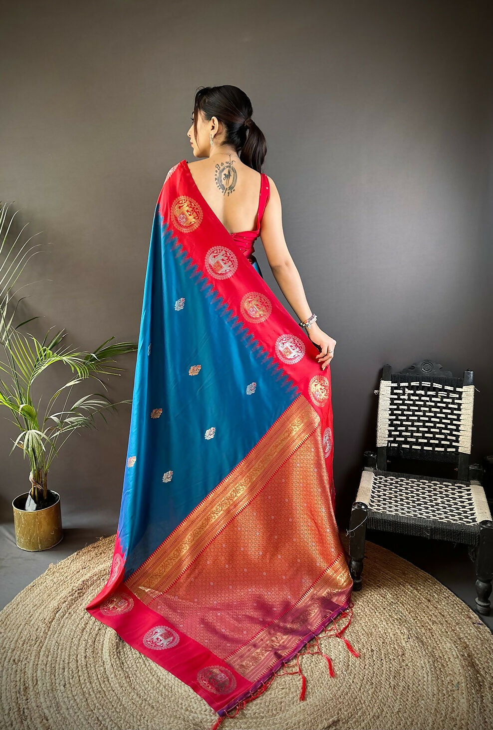 Joban Fashion Red Butti Banarasi Silk Sarees | Swadesiicart