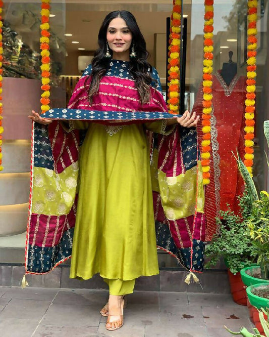 The52 Lemons Women's Gorgeous Embroidered Viscose Chanderi Fabric Straight Kurta Pant with Dupatta Set | Grab2Buy