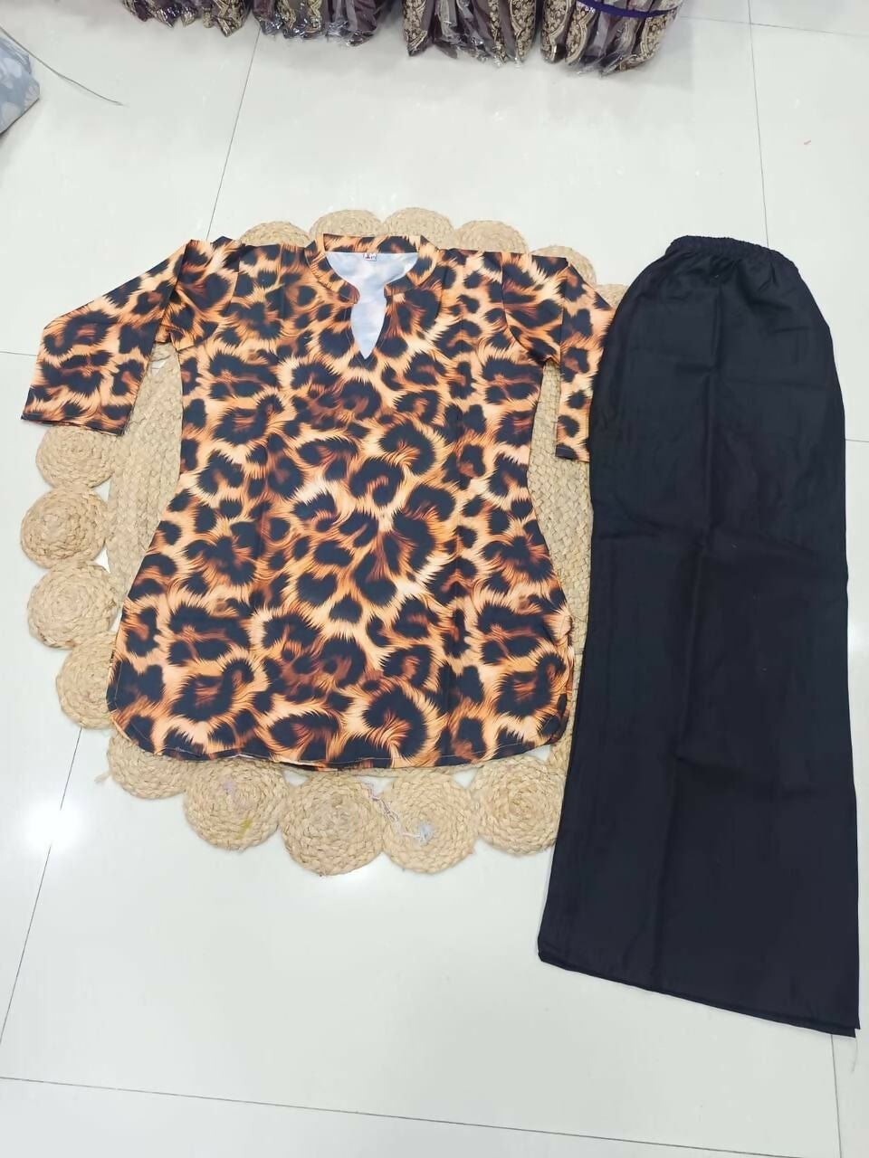 Teeya Creation Women New Latest Animal Print Crepe Top with Palazzo Set