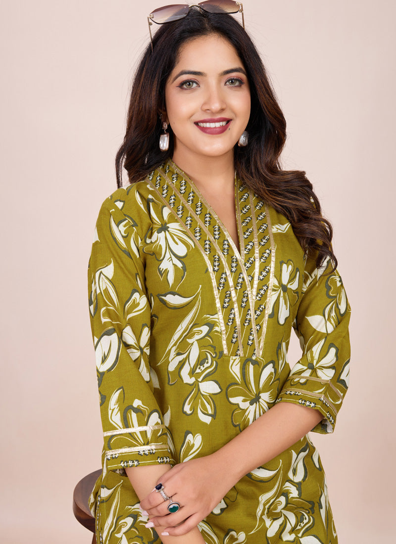 Prazu Fashion Mahendi Printed Cotton Blend Kurta Pant Set