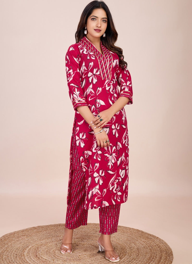 Prazu Fashion Pink Printed Cotton Blend Kurta Pant Set