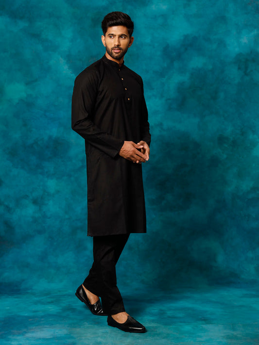 Vastramay Men's Black Cotton Blend Kurta Pyjama Set - Grab2buy