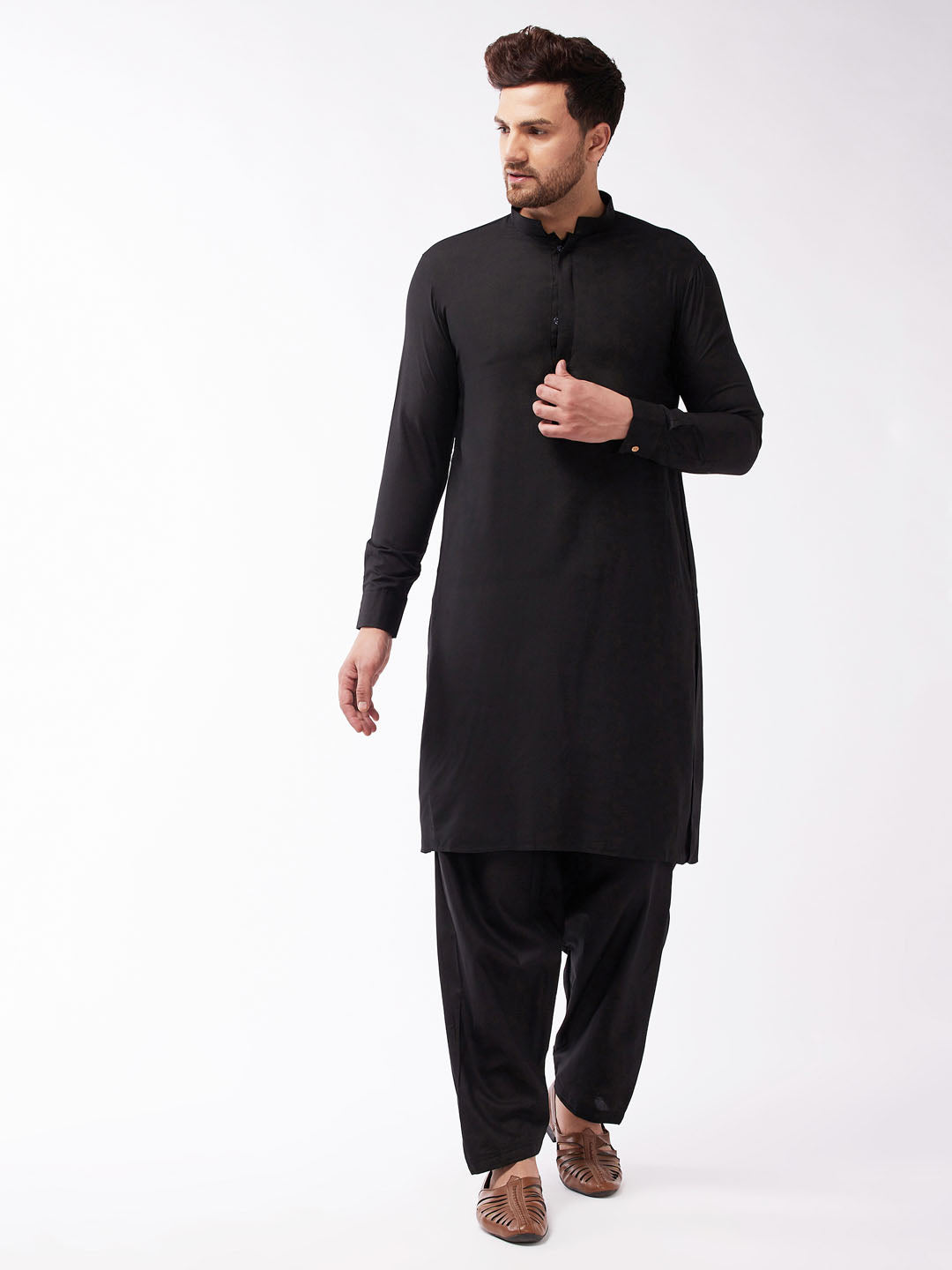 VM by Vastramay Men's Black Cotton Blend Kurta And Patiala Set | Grab2Buy