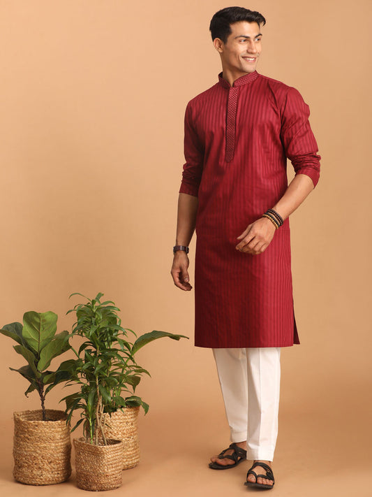 Vastramay Men's Maroon And White Cotton Blend Kurta Pyjama Set - Grab2buy