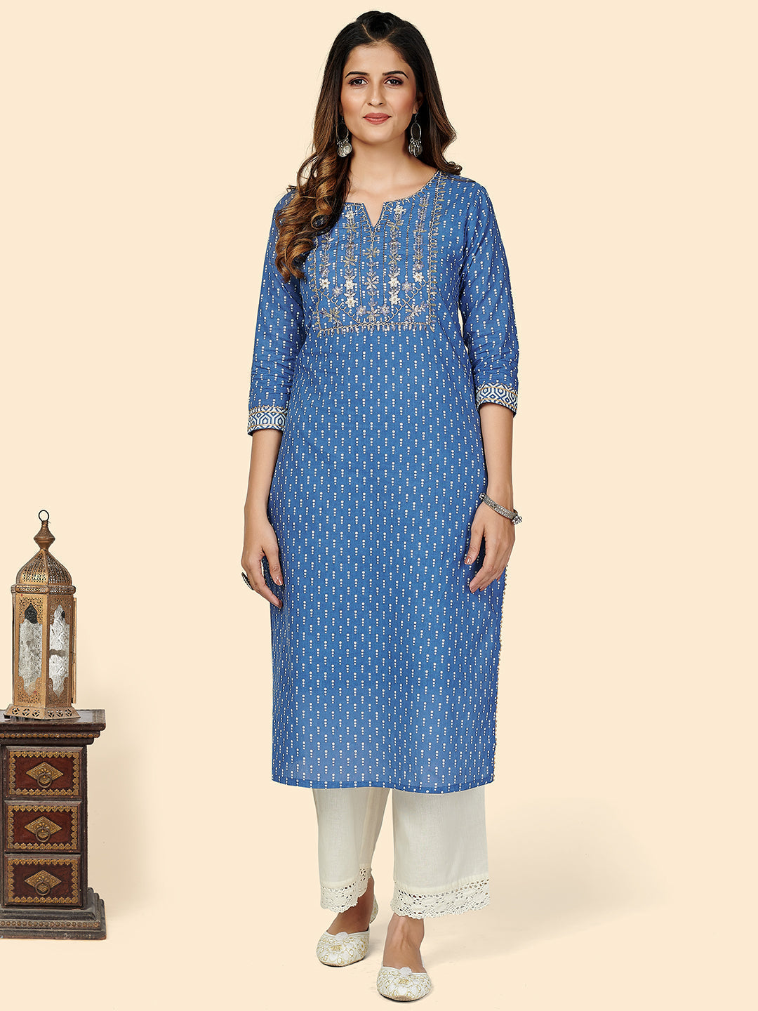 NOZ2TOZ Women's Printed & Embroidered Straight Cotton Blue Stitched Kurta 