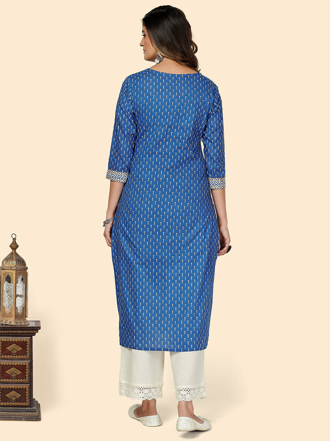 NOZ2TOZ Women's Printed & Embroidered Straight Cotton Blue Stitched Kurta 