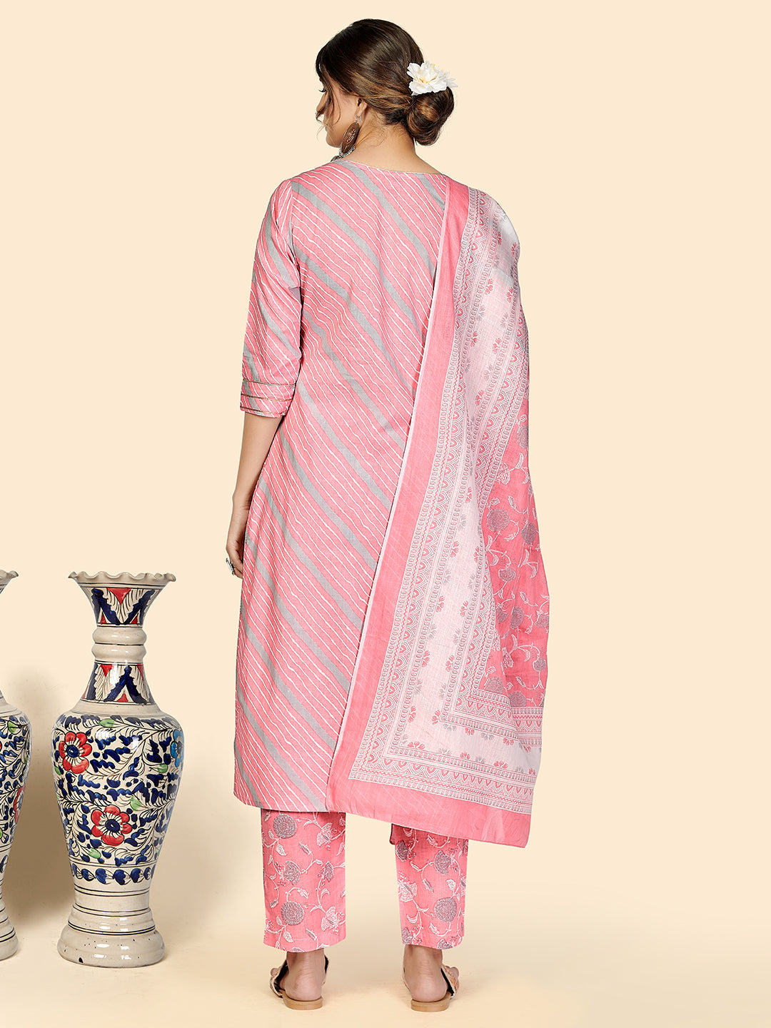 NOZ2TOZ Women Pink Cotton Kurta with Pant & Dupatta (3pcs Set) 