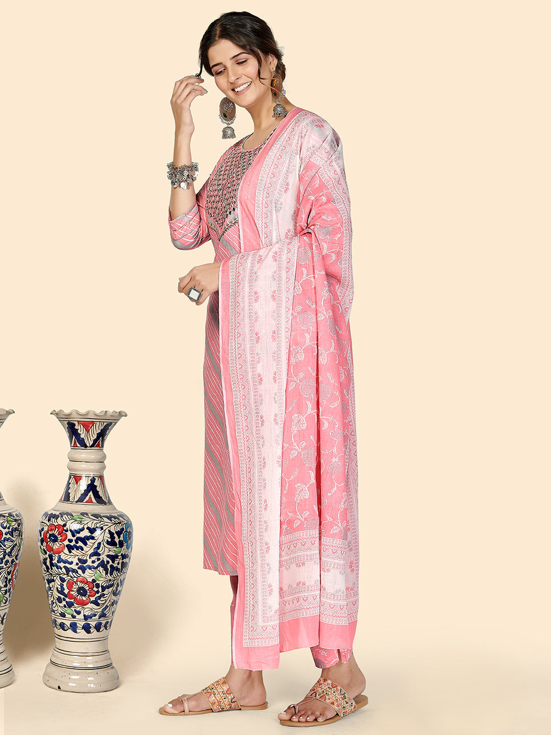 NOZ2TOZ Women Pink Cotton Kurta with Pant & Dupatta (3pcs Set) 