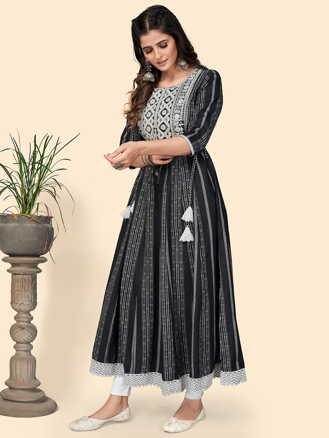 NOZ2TOZ Women's Print & Embroidered Anarkali Cotton Black Stitched Kurta 