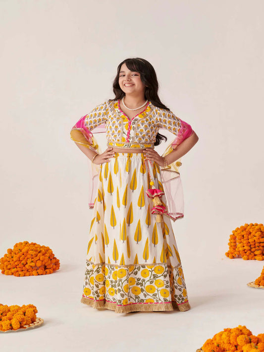 Joban Fashion Girl's Yellow & White Color Lehenga Choli