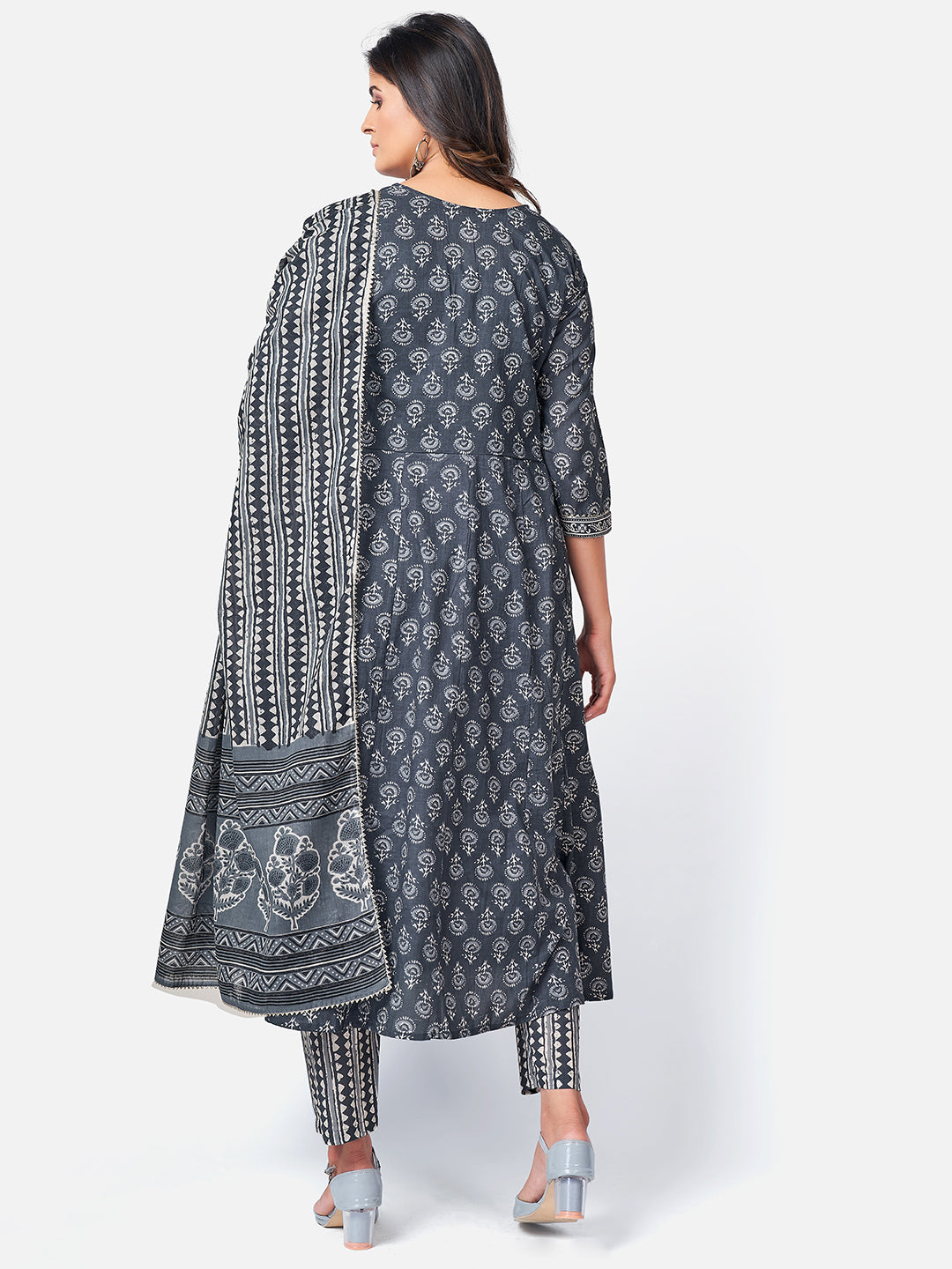 NOZ2TOZ Women Dark Grey Anarkali Cotton Kurta with Pant & Dupatta (3pcs Set) 
