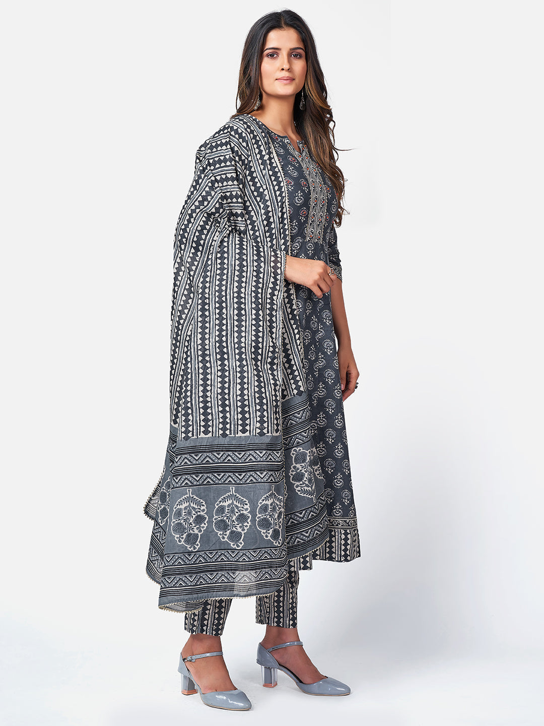 NOZ2TOZ Women Dark Grey Anarkali Cotton Kurta with Pant & Dupatta (3pcs Set) 