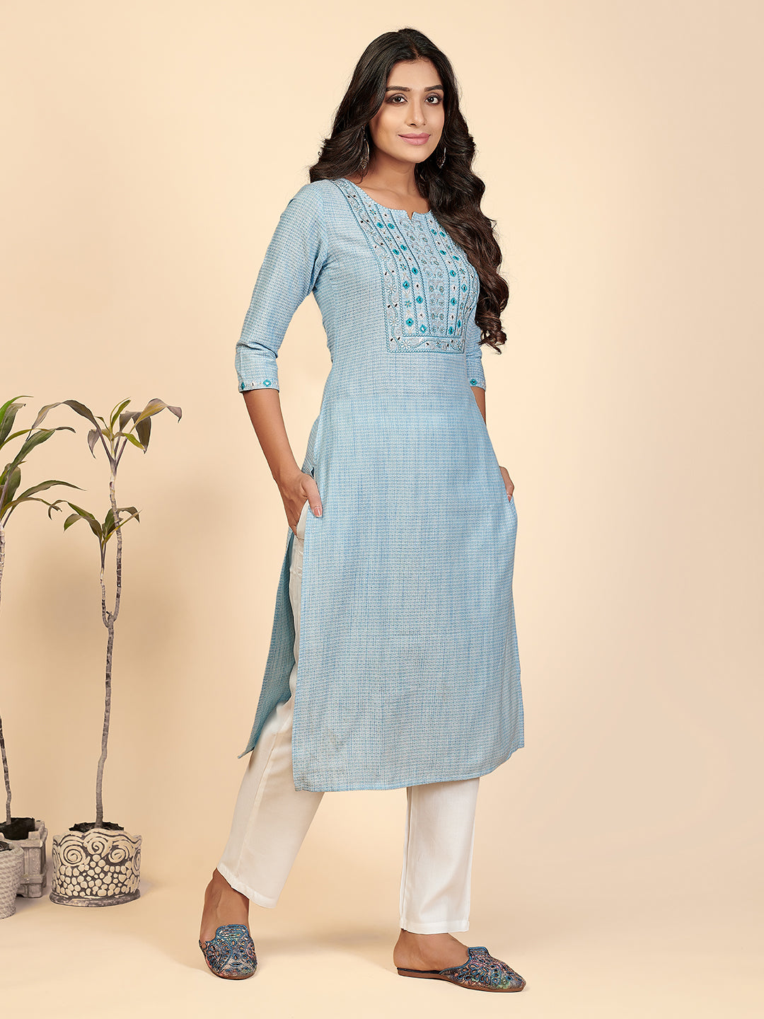 NOZ2TOZ Women's Sky Blue Kurta with Pants & Dupatta (3 Pc Set) 
