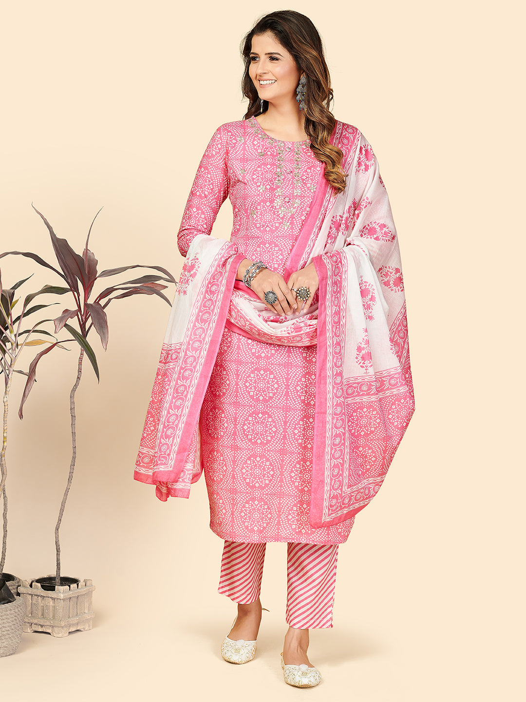 NOZ2TOZ Women's Printed & Embroidered Straight Cotton Light Pink Stitched Kurta Pant With Dupatta 
