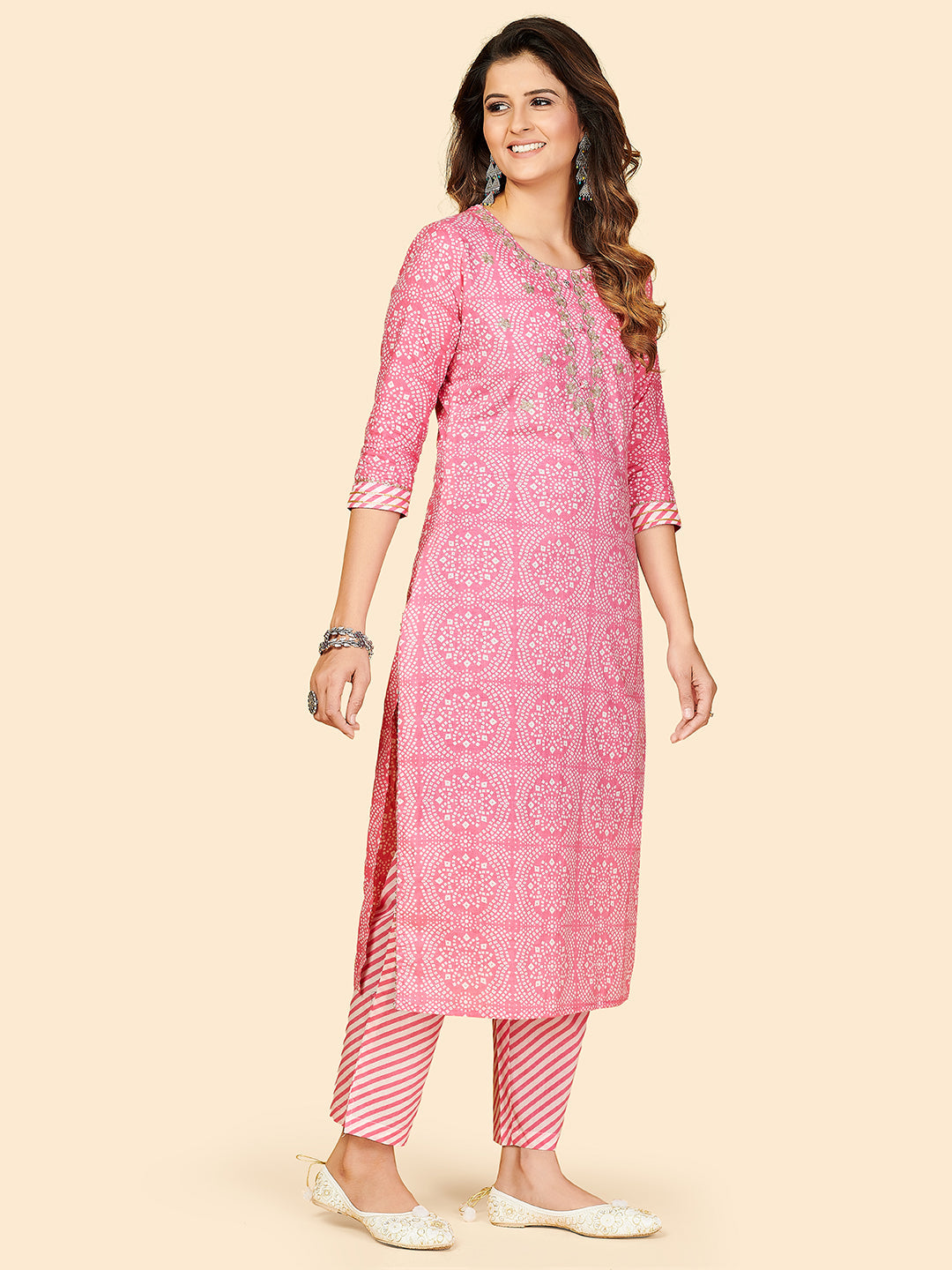 NOZ2TOZ Women's Printed & Embroidered Straight Cotton Light Pink Stitched Kurta Pant With Dupatta 