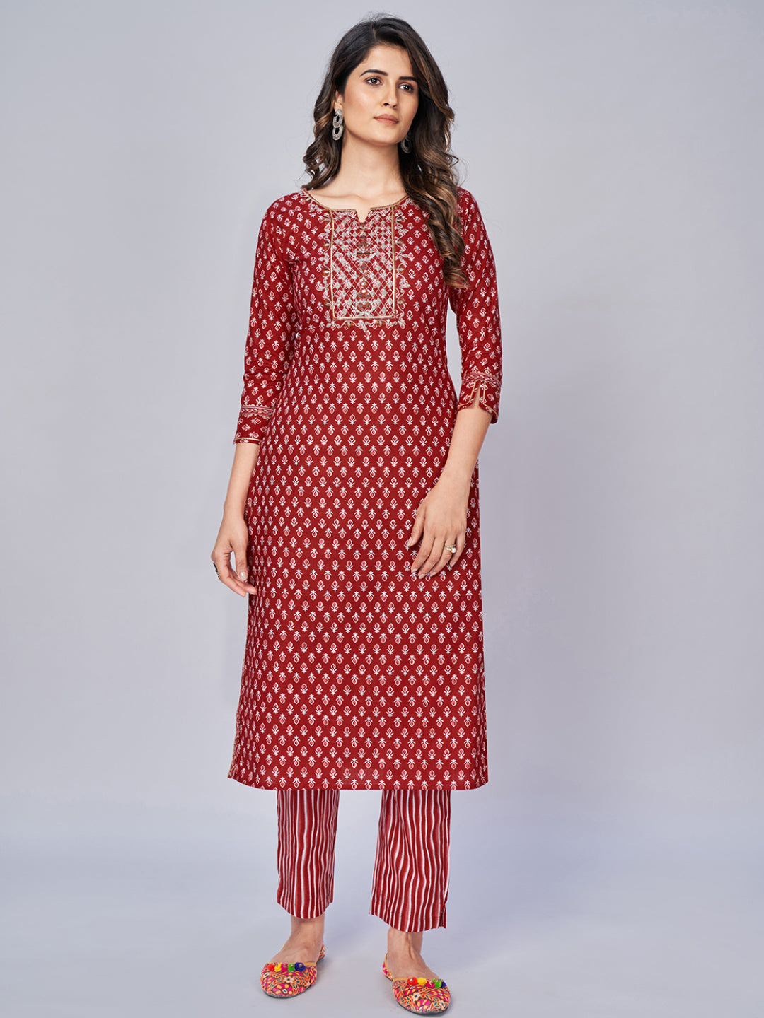 NOZ2TOZ Women's Printed & Embroidered Straight Cotton Red Kurta Pant With Dupatta 