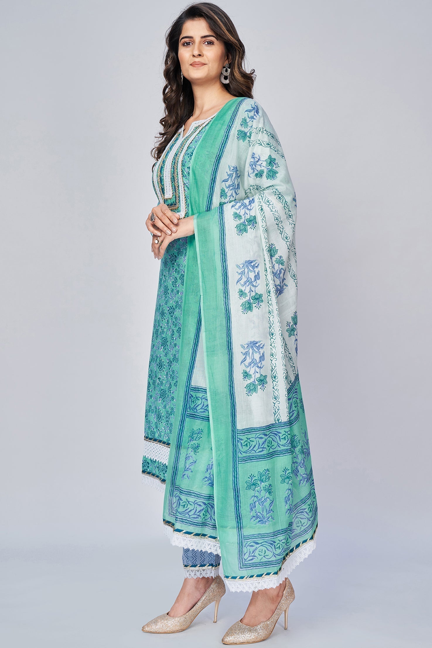 NOZ2TOZ Women's Printed & Lace Work Straight Cotton Aqua Kurta Pant With Dupatta 
