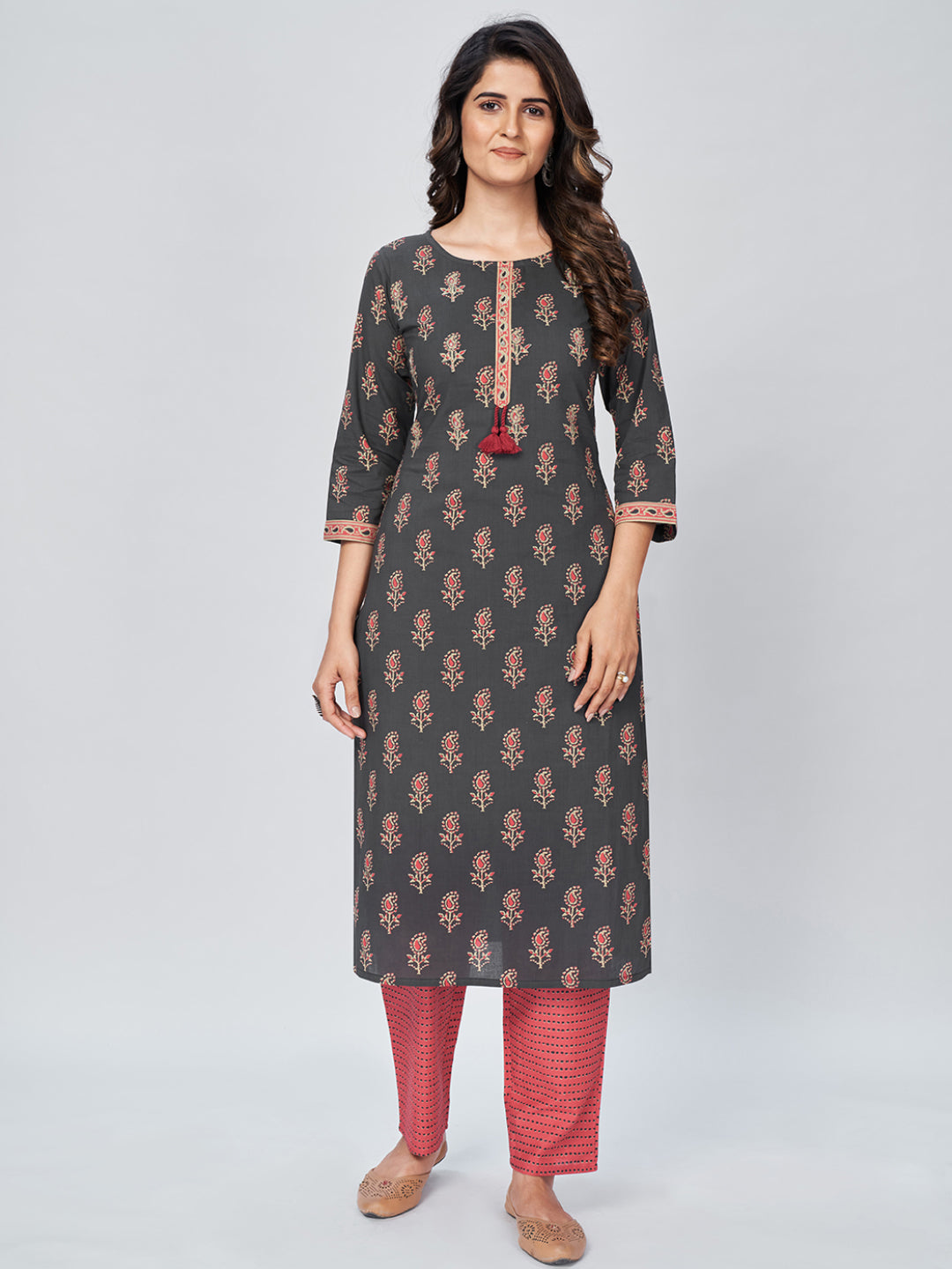 NOZ2TOZ Women's Printed & Embroidered Straight Cotton Grey Kurta Pant With Dupatta 